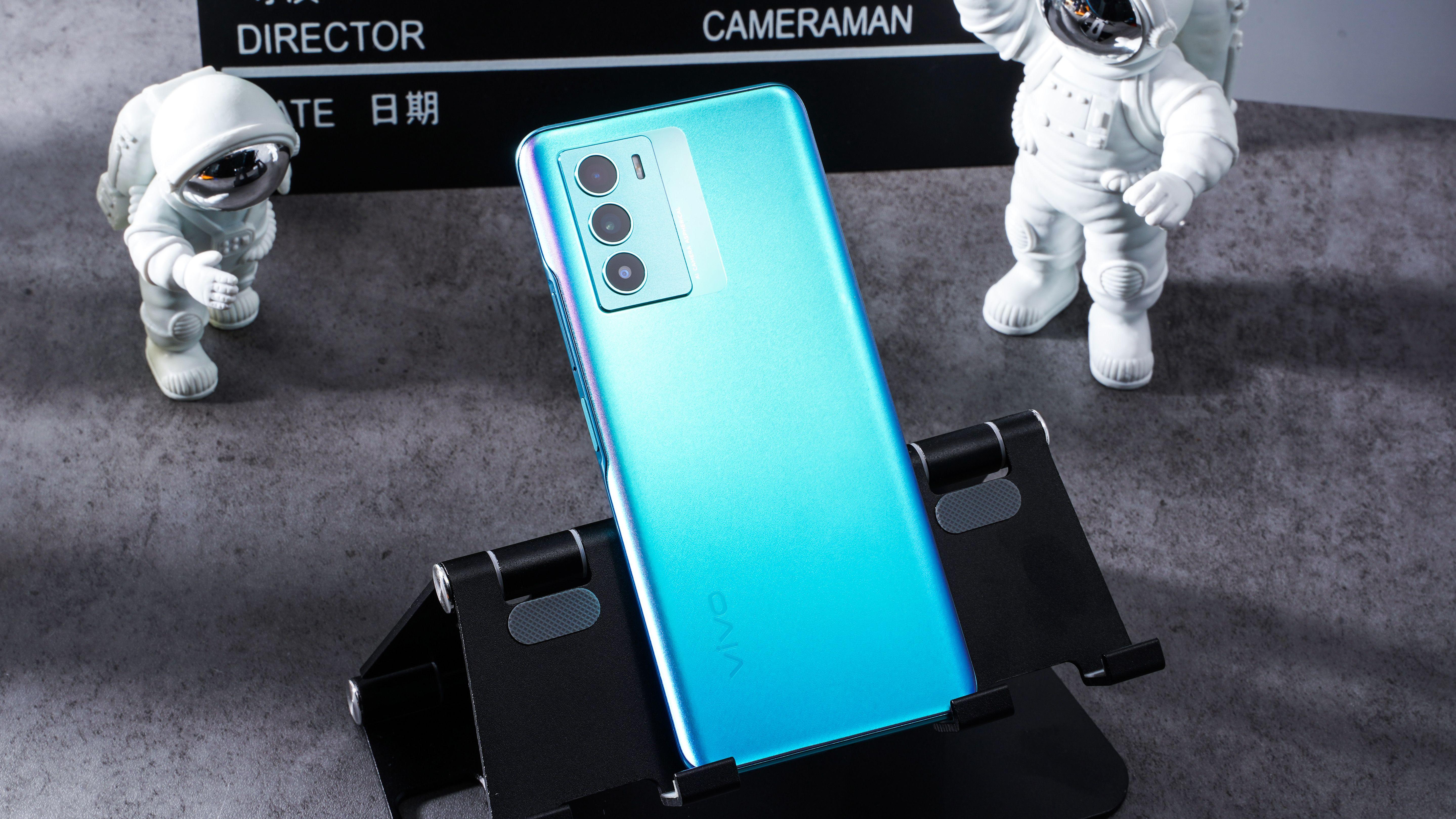 t1手机到底值不值得买（vivo T1上手体验）