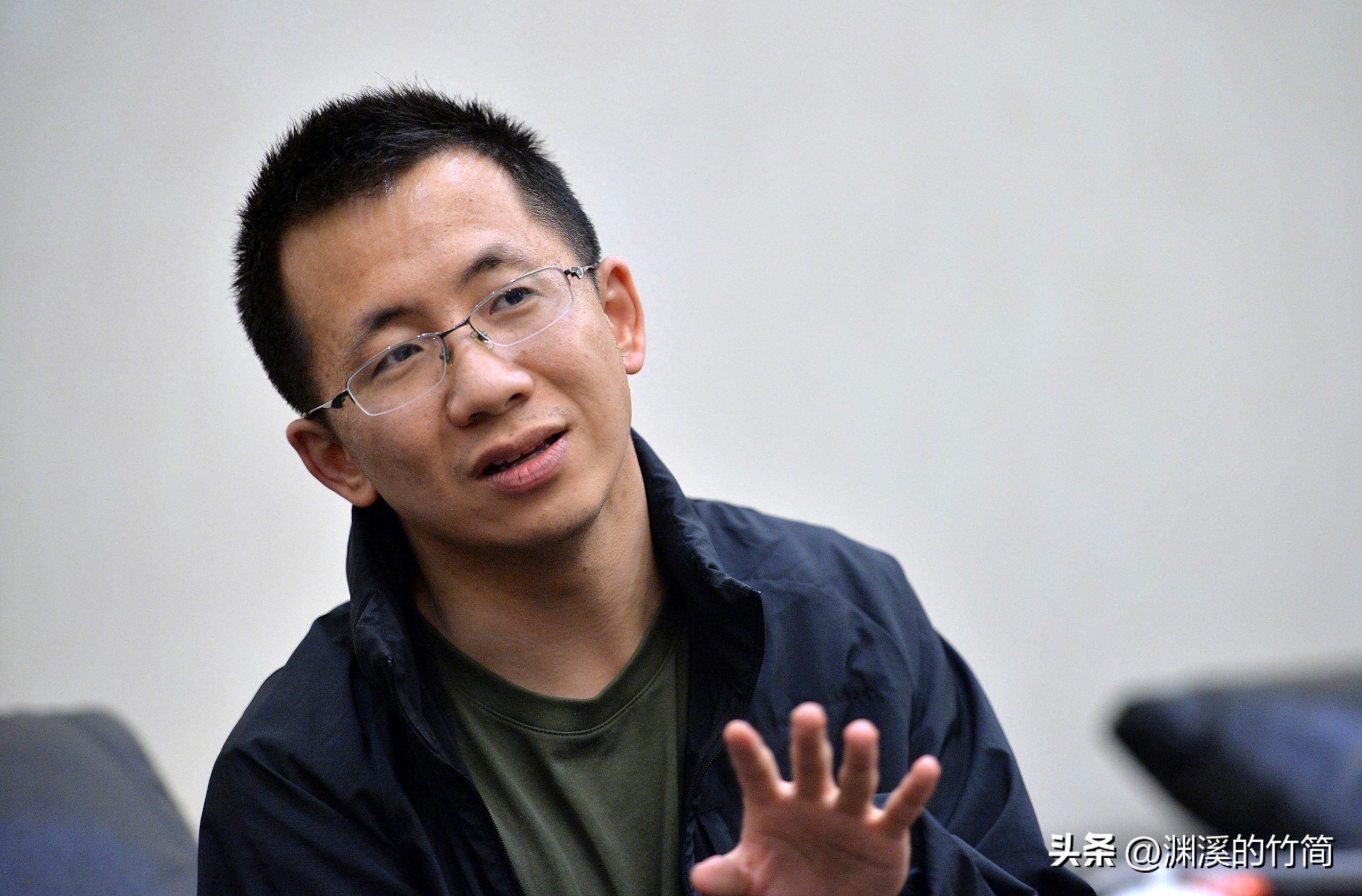 中国首富是谁排名第一(国内最有钱的10个大佬)